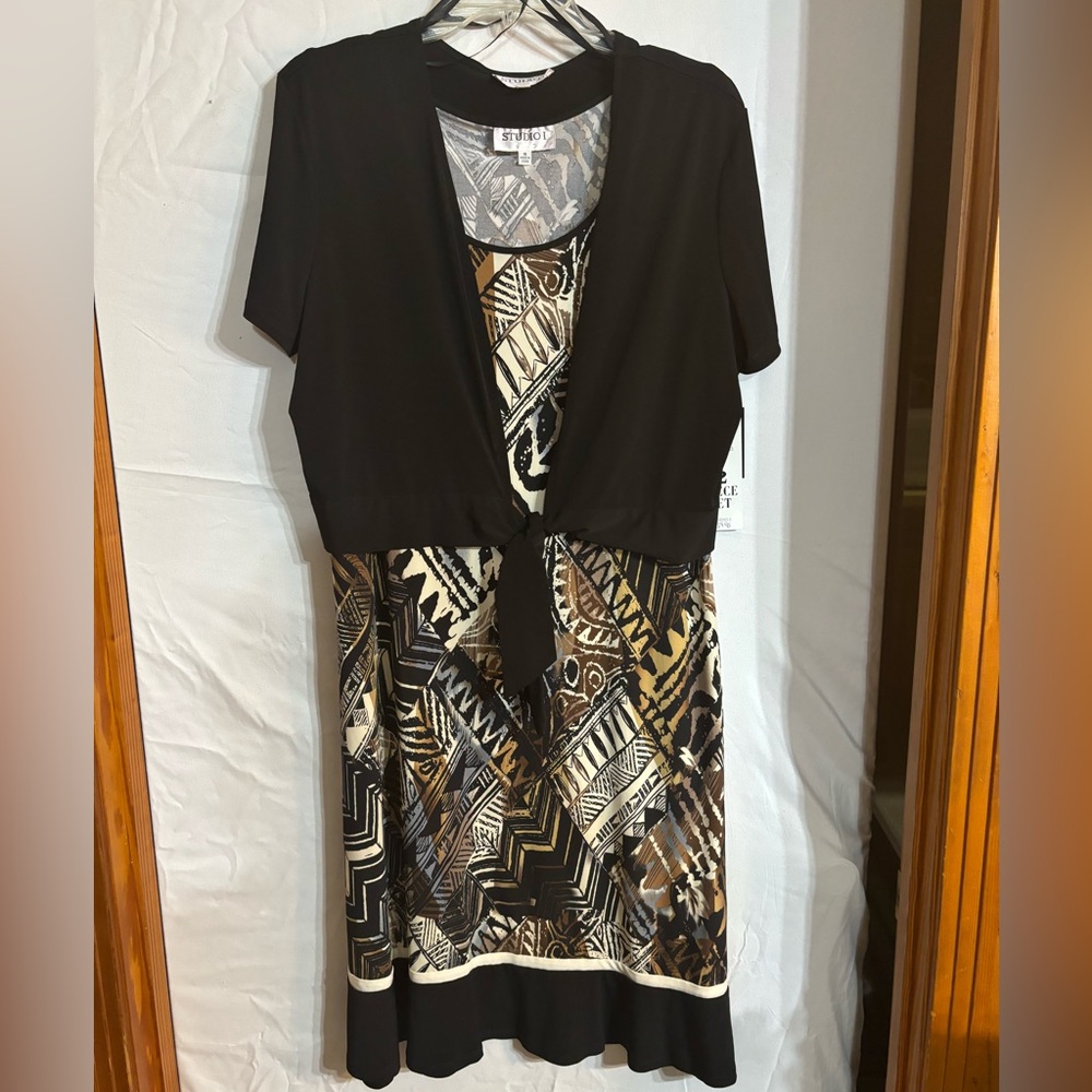 NWT 2pc. Studio 1 size 16 geometric design dress and solid black top.